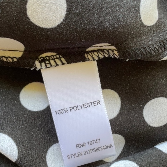 Light weight top for summer.  So adorable! - Picture 5 of 5